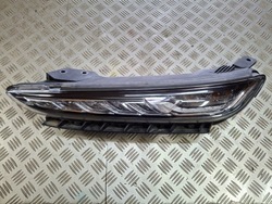 Лампа передняя drl левая hyundai kona i 2017r- фото №1