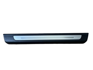 Audi q7 4m планка порогова права перед led 4m0947406 фото №1