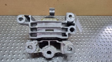 Лапи подушка двигуна 32139920 volvo xc40 2.0b фото №1