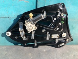 Mercedes clk w209 підйомник вікна праві зад фото №1