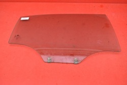 Скло бокова права зад задня chevrolet evanda sedan 04-06 фото №1