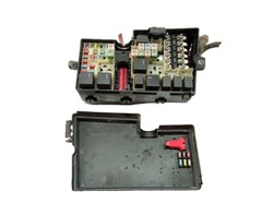 Коробка запобіжників 30737024 8688040 volvo v50 i 2004-2012 фото №1