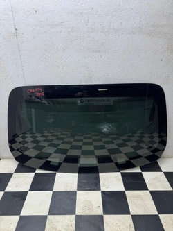 Скло зад задня mercedes c клас w205 2014-2021 2015r sedan фото №1