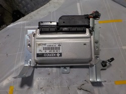 Kia picanto 1.0mpi 2003r компьютер блок управления двигателя 39110-02015 фото №1