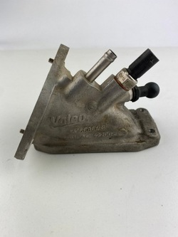 Штуцер колектора vw golf seat skoda audi 2.0 tdi фото №1