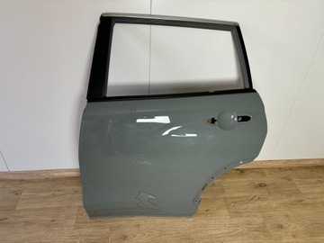 Toyota corolla cross дверь зад левая задние фото №1