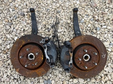 Jeep grand cherokee wk2 поворотна опора права перед 13r фото №1