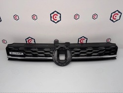 Решітка радіатора решітка mazda vw golf vii фото №1