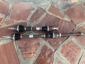 Renault megan iv полуось левая 391018406r фото №1