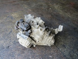 Коробка передач коробки передач volvo s60 v60 ii 2.4 d5 205km фото №1