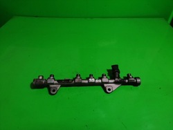 Планка вприскувальний 1.9dci 130km f9q872 renault megane iii scenic iii фото №1