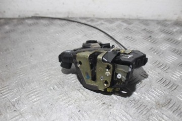 Замок лівий перед двері toyota avensis ii t25 фото №1