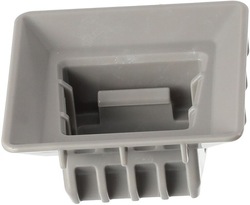 Гніздо втулка бампера решітка mazda 3 bp cx-30 dm оригінал фото №1