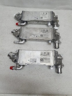 Радиаторов интеркулер opel astra k v 55512943 фото №1