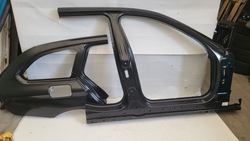 Крило задній правий обшивка стійка поріг bmw 5 f11 фото №1