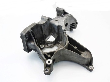 Лапи двигателя 1.9 dci scenic laguna megane espace v40 primera фото №1