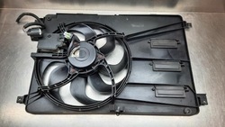 Вентилятор радиатор воды оригинальный номер 31319165 volvo v40 12-19r 1.6 d2 фото №1