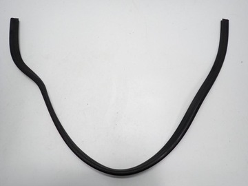 Прокладка гумова накладка підскло капота камери оригінал vw golf vii 7 15r фото №1