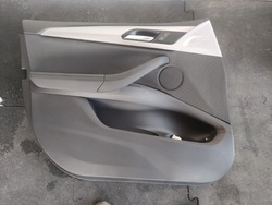 Оббивка двері лівий перед bmw x3 g01 фото №1