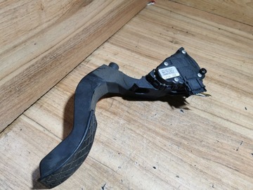 Потенціометр passat b5 2.5 tdi 8d1721523j фото №1