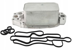 Радіаторів масла jaguar f-pace xf xj land rover lr013149 lr040738 фото №1