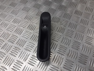 Панель стёкла правые зад renault espace iv 820032794 фото №1