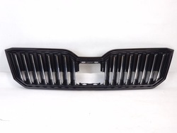 Skoda superb 3 iii решітка решітка радіатора рамка 3v0853653b чорна рамка спортлайн rs фото №1