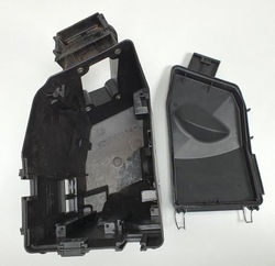 Корпус коробка предохранителей mercedes w203 фото №1