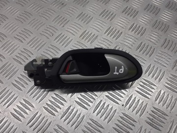 Ручка правая задняя внутренняя honda civic viii 1.8 фото №1