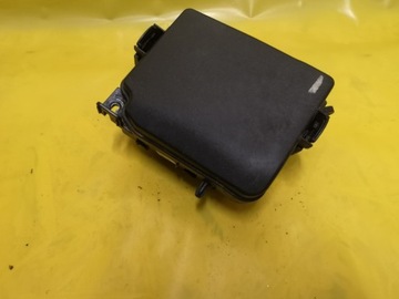 Hyundai i30 ii 12- корпус коробка предохранителей фото №1