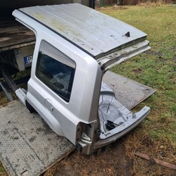 Чверть задня зад крило лівий jeep patriot 06-16r фото №1