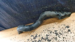 Audi a2 труба шланг воздуховод воздуха 1.4 tdi фото №1