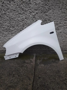 Крило переднє лівий vw caddy iii 04/10r lb9a фото №1