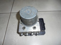 Насос abs toyota corolla e16 рестайлінг 1.6 be механічна коробка передач 17 фото №1