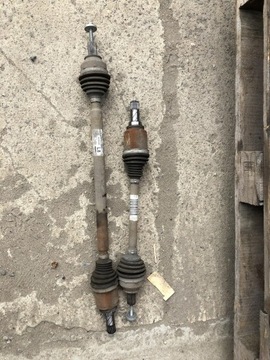 Twingo iii smart полуось зад левая короткая a4533503500 фото №1