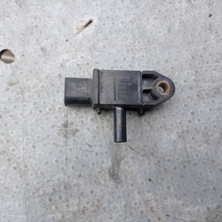 Датчик давления выхлопных газов ford 1.5 tdci 8c3a-9g824ab фото №1