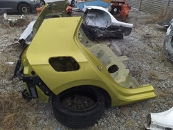 Чверть крило праві зад vw golf viii hb фото №1