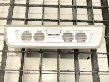 Лампа стельова volvo fh ii 23710845 хетчбек фото №1