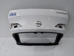 Opel grandland x крышка багажника yp00018477 фото №1