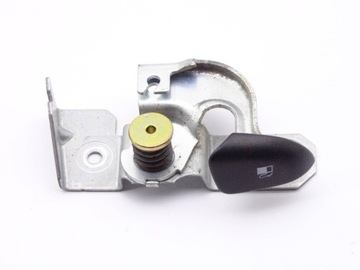 Mazda tribute 00-07 ручка кришки заливання пального фото №1