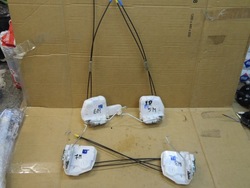 Mitsubishi eclipse cross 19r замок дверь перед lub зад фото №1