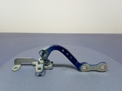 Bmw ix3 g08 g01 петля кришки багажника праві зад задній 7397316 фото №1