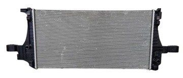 Радиаторов воды volvo xc40 c40 recharge электрический 2021- фото №1