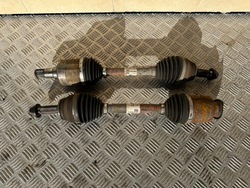 Піввісь передня ліва hyundai kona 1.6 гібрид фото №1