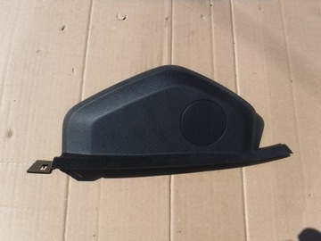 Защита панели правая ford kuga mk3 lv4b-s044c60-aw фото №1