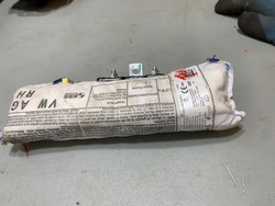 Подушка сиденья сиденье air bag audi a8 d5 правая 4n0880242f фото №1