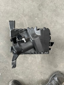 Ford connect mk2 рестайлінг 1.5 корпус фільтра повітря фото №1