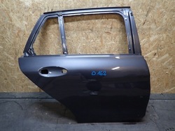 Двері зад праві mercedes c клас w205 універсал фото №1