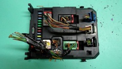 Peugeot 207 1.4 vti 10r модуль bsi 9666952280 фото №1