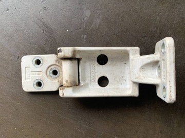 Петля нижний дверь задних sprinter w906 a9067400337 фото №1